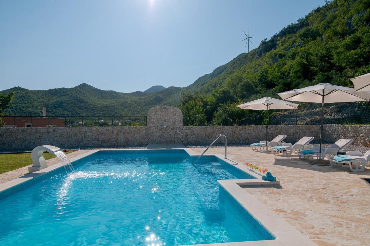 Villa Elin Seoca Экстерьер фото