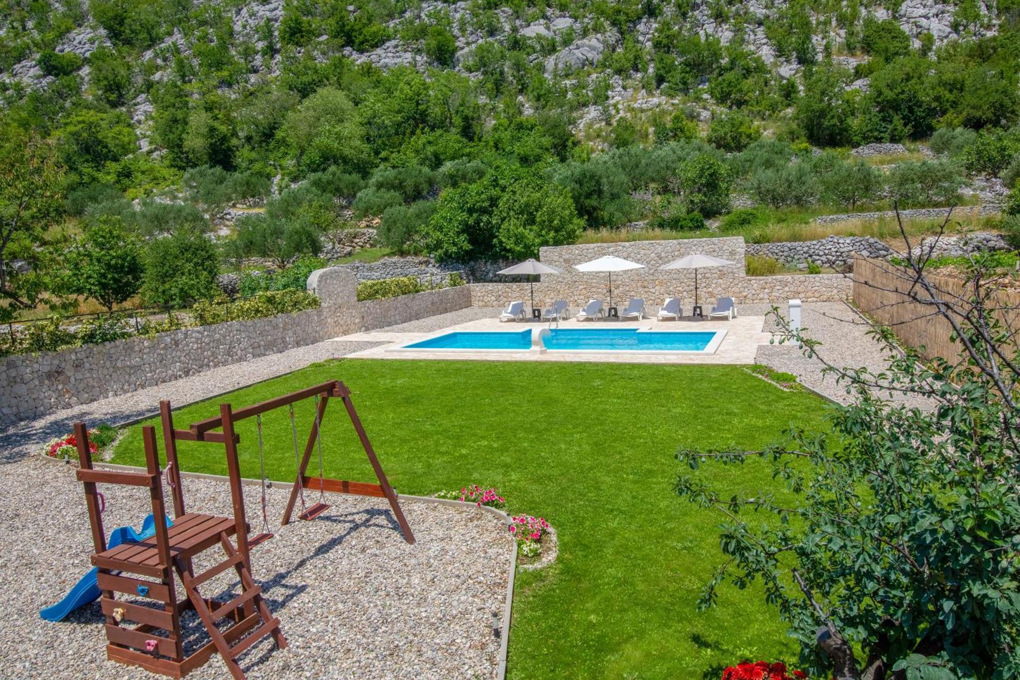 Villa Elin Seoca Экстерьер фото